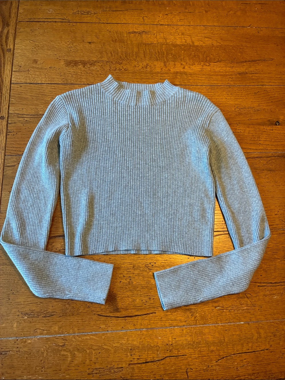Brandy Melville Gray Ribbed Crewneck Top